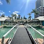 Diamond Beach 165