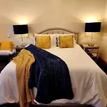 Deluxe Private Apartment And Studio - Ocean Views