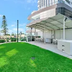 3 Bedroom Ocean View Unit At Zenith In Surfers Paradise - Q Stay