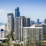Spacious Beachfront 2-Bed With Stunning Oceanview