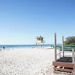 Diamond Beach Resort, Upgraded 76