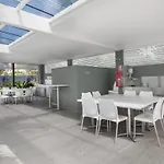 Boulevard Towers On Broadbeach