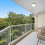 Burleigh Bliss - 2 Bedroom Apartment