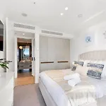 Beachfront Luxe 2Bedroom Apt With Sunset River Views