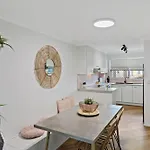 Le Beach Apartments