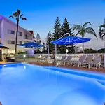 Le Beach Apartments
