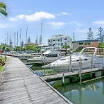 Bayview Bay Apartments And Marina