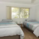 Paradise Grove Holiday Apartments