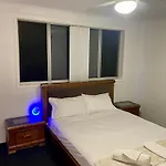 Stylish & Modern 2 Bedroom Escape