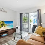 The Midtown - Modern Oasis With Ev Charging Pool Netflix