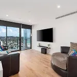 Luxury 3 Bedroom High Floor Ocean View Apartment