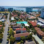 Affordable Gold Coast Holiday!