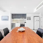 3 Bedroom Ocean Views On Level 29 At The H\'Residences - Q Stay