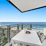 Ocean Pearl - Central Broadbeach