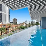 Ocean Pearl - Central Broadbeach