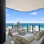 Million Dollar Ocean View Free Car Park 3Br In Broadbeach, Australia