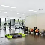 Circle On Cavill 60Fl 3 Brm Apartment With Amazing View!