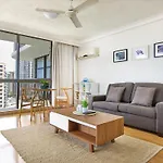 Surfers Paradise Beachcomber
