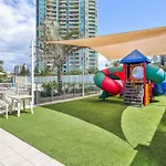 Bliss By The Surf Luxury Family Apartment