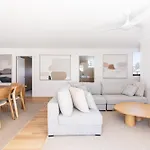 Columbia Beachfront Apartments On Rainbow Bay