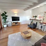 Castaway In Tugun
