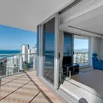 Ultimate Surfers Beachfront 2B