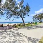 The Paradise - Beachfront Lux Best Ocean View 2Br With Infinity Pool
