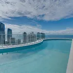 Broadbeach Bliss 2B Apartment