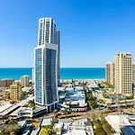 Circle On Cavill 2, 3, 4 & 5 Bedroom Skyhomes & Sub Penthouses By Gold Coast Holidays