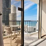 Mantra On View Ocean Escape At Surfers Paradise