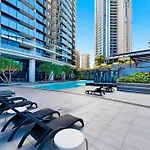 Pool, Gym, Cinema & Balcony!