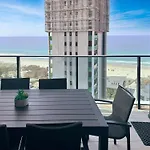 Oracle Broadbeach Tower 1 Lvl 20 Free Parking - Gc Getaways