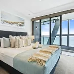Luxury Units At The Jewel Residences - Q Stay