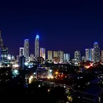 Surfers Paradise Spectacular City Views 7Th Floor 2Bedroom Apartment