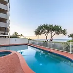 Palm Beach Renovated 1 Bedroom