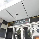 Marks Point - Resort Living In The Heart Of Surfers