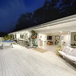 Stunning Beachfront 3-Bed Haven By Natural Reserve