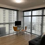 Unit 2 - Spectacular Sea Views In Surfers Paradise