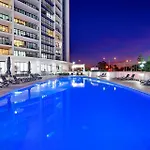 Sierra Grand Spacious 3 Bedroom Apartment - Coasthm