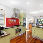 Stunning 5-Bedroom Oceanview Retreat In Tugun