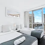 Kids Stay Free In Hinterland View 2 Bedroom 1 Bathroom Apartment At Chevron Renaissance- Q Stay