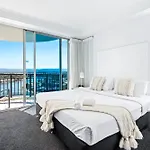 Kids Stay Free In Hinterland View 2 Bedroom 1 Bathroom Apartment At Chevron Renaissance- Q Stay