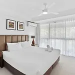 Tranquil 2 Bedroom On Burleigh Headland