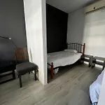 Humble Southport Cbd Rooms