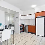 Chevron Renaissance - Self Contained & Privately Managed Apartments