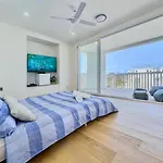 Brand New Large Luxury Villa