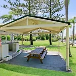 Bayview Bay Apartments And Marina
