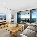 2 & 3 Bedroom Ocean View Apartments At Soul Surfers Paradise - Q Stay