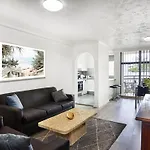Beachcomber Surfers Paradise