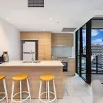 Coastal City Dream Across From Casino At Avani Broadbeach